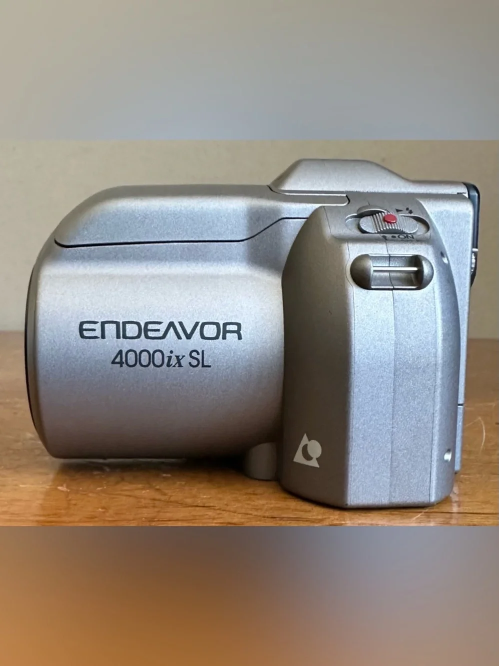 Fujifilm Endeavor 4000ix SL APS Film Digital Camera w/25-100mm Fujinon Zoom Lens